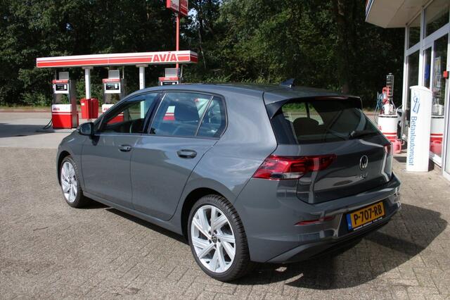 Volkswagen GOLF 1.5 TSI Life Business, Adp cruise, Lichtm, DAB, Stoel en stuur verwarming