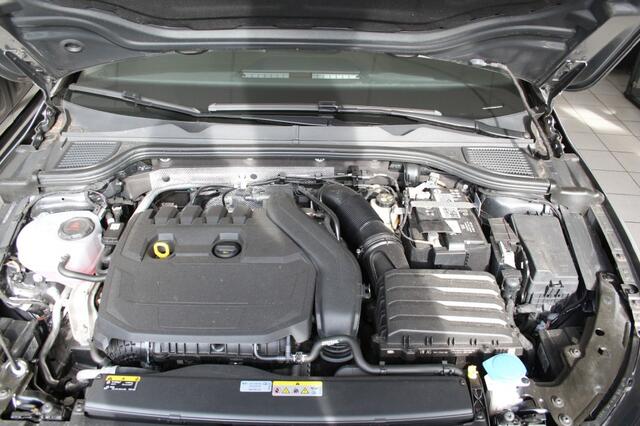 Volkswagen GOLF 1.5 TSI Life Business, Adp cruise, Lichtm, DAB, Stoel en stuur verwarming