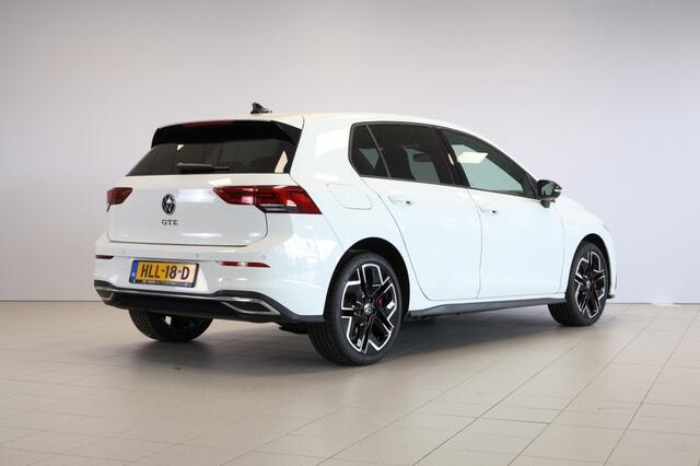 Volkswagen GOLF 1.4 eHybrid GTE 245PK - LED - 18'' R-Line velgen - Winter pakket