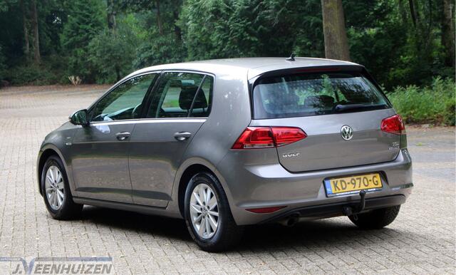 Volkswagen GOLF 1.0 TSI Edition | 2016 | Cruise | Navi |