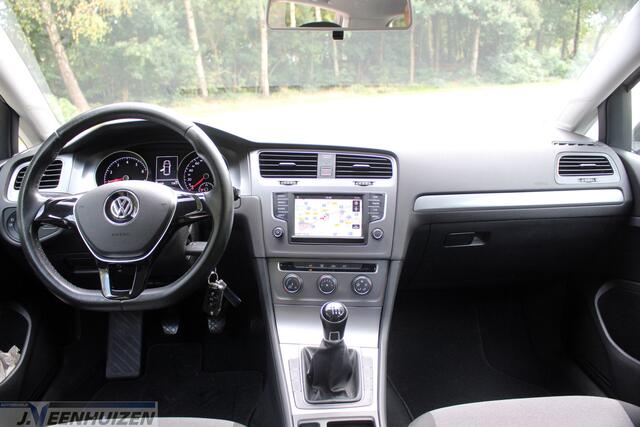 Volkswagen GOLF 1.0 TSI Edition | 2016 | Cruise | Navi |
