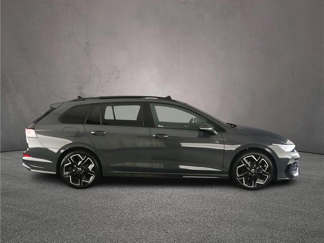Volkswagen GOLF Variant R-Line Edition 1.5 eTSI 150pk DSG Automaat Trekhaak, Panoramadak, LED matrix koplampen, Navigatie, Achteruitrijcamera, Adaptive cruise control, Stuurwiel verwarmd