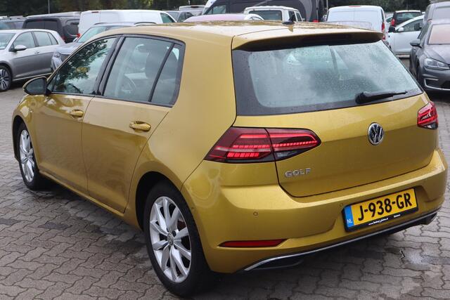 Volkswagen GOLF 1.4 TSI Highline Navigatie, Camera, Stoelverwarming, Lichtmetalen wielen, Adaptieve cruise control, Elektrische ramen