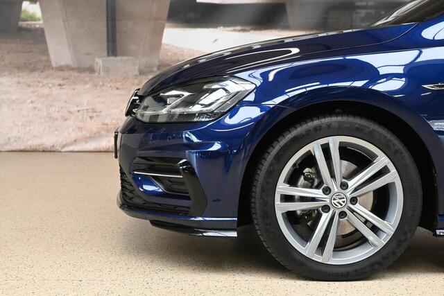 Volkswagen GOLF 1.5 TSI 150pk R-Line | NL-auto | Leder | LED | 100% (Dealer) onderhouden label