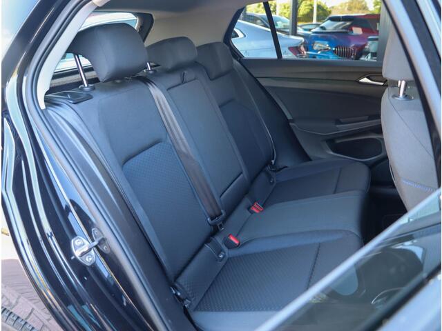 Volkswagen GOLF 1.0 TSI Life Business 110PK