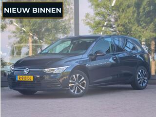 volkswagen-golf-1.0-tsi-life-busine