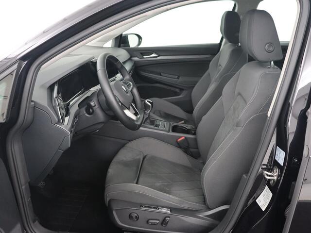 Volkswagen GOLF 1.5 TSI | Carplay | Navigatie | Sfeerverlichting | Memory | Sportstoelen | Stoelverwarming | LED | Lane assist | Adaptive cruise | Climate control