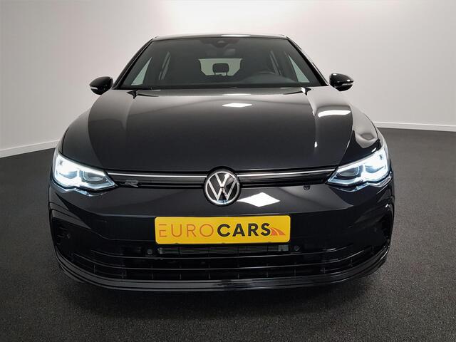 Volkswagen GOLF 1.5 eTSI 150pk DSG R-Line | Navigatie | Climate Control | Camera | Parkeer sensoren | Led+IQ light | 18"Lichtmetalen Velgen | Trekhaak | Winter pakket | Digitale Cockpit