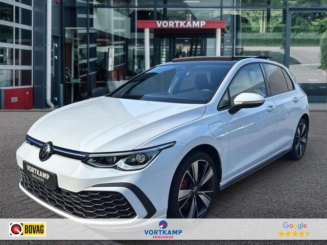 Volkswagen GOLF 1.4 TSI DSG GTE PANO-DAK/NAVI/CARPLAY/ACC/PDC/STOEL-STUURVERW