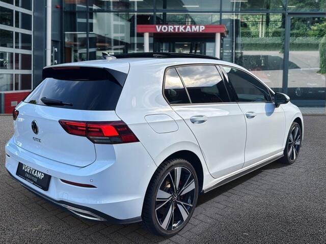 Volkswagen GOLF 1.4 TSI DSG GTE PANO-DAK/NAVI/CARPLAY/ACC/PDC/STOEL-STUURVERW