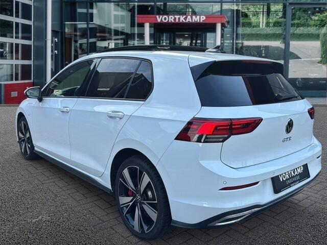 Volkswagen GOLF 1.4 TSI DSG GTE PANO-DAK/NAVI/CARPLAY/ACC/PDC/STOEL-STUURVERW