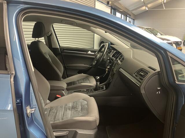 Volkswagen GOLF 1.4 TSI HIGHLINE/PDC/CAM/NAVI/CARPLAY/TREKH/1e EIG/ENZ