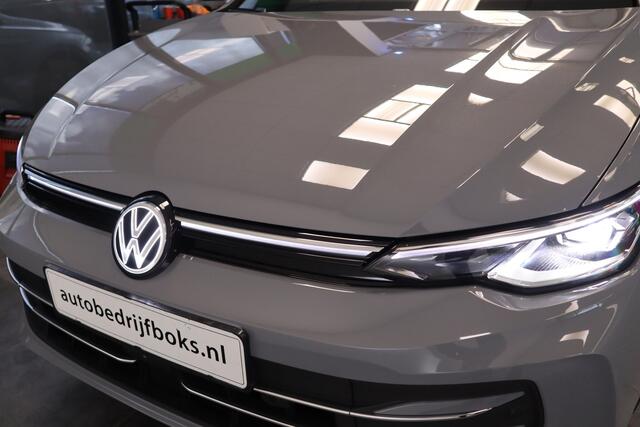 Volkswagen GOLF 1.5 eHybrid 50 Edition HUD Massage Panodak IQ Light