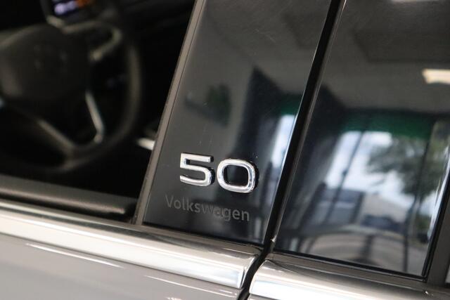 Volkswagen GOLF 1.5 eHybrid 50 Edition HUD Massage Panodak IQ Light