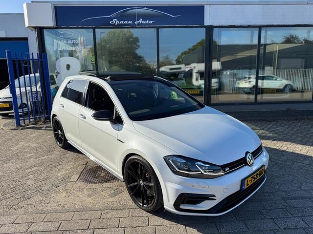 Volkswagen GOLF 2.0 TSI 4Motion 7.5R | PANO | DYN AUDIO | CARPLAY