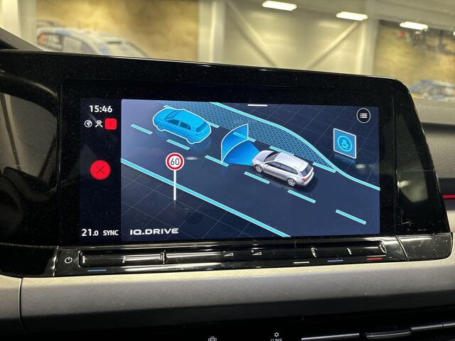 Volkswagen GOLF Variant 1.0 eTSI 110pk DSG Life · Apple/Android Car Play · Elek. Trekhaak · Navigatie · P-Sensoren · Sfeerverlichting · 16'' Inch · Garantie t/m 22-06-2027 of 100.000km