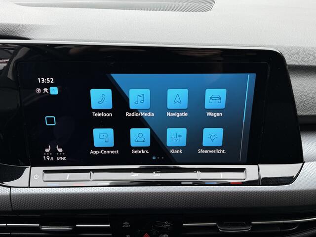 Volkswagen GOLF 1.5 eTSI R-Line Climate Control Navi Carplay