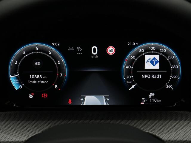 Volkswagen GOLF 1.5 TSI 150 pk Style | Panoramadak | IQ Light | Harman Kardon sound | Rondomzicht camera | Stoelverwarming | 18 inch