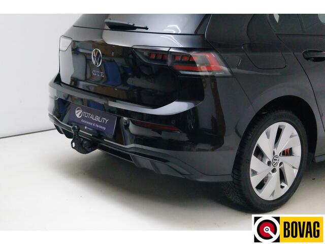 Volkswagen GOLF 1.5 eHybrid GTE Black Style 272 PK | IQ Led | Elec. trekhaak | Headup | Stoel- & stuurverw. | PDC V + A, Camera, App. connect, Navigatie, 131 KM actieradius (WLTP)