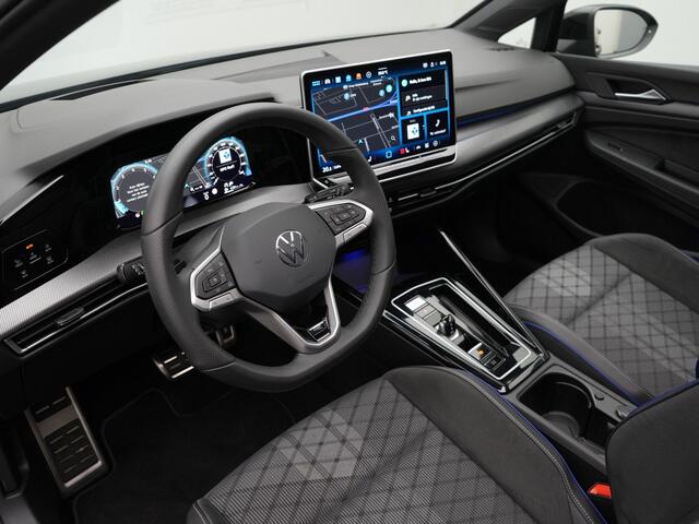 Volkswagen GOLF 1.5 eTSI 150 pk DSG R-Line Edition | Panoramadak | IQ Light | Head-up display | Adaptive Cruise | Stoelverwarming | 18 inch