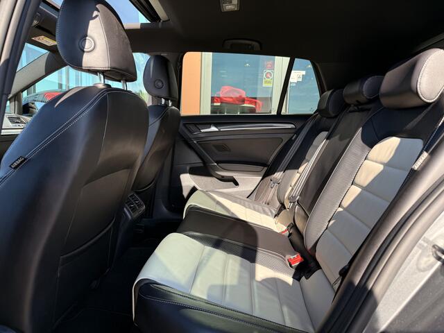 Volkswagen GOLF 2.0 TSI 4Motion R Stage 1 365Pk - 470Nm | Akrapovic | Dynaudio | Leder | Stoelverwarming | Achteruitrijcamera |