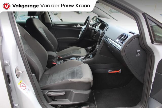 Volkswagen GOLF 1.5 TSI Highline 131pk automaat