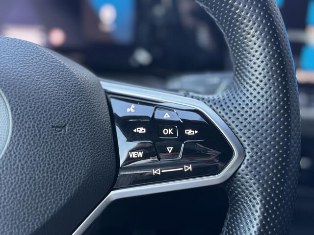 Volkswagen GOLF 1.5 eTSI 150PK 3 x R-Line | ACC | Climate | Navi | Carplay | Sfeerverl. | ¤20.900,- Incl. BTW