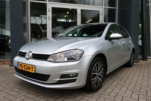 Volkswagen GOLF 1.4 TSI 125PK, All Season Banden, Navi, PDC Rondom, etc.