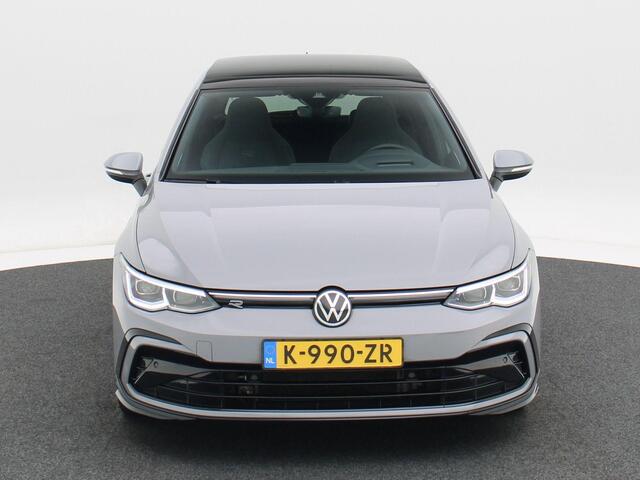 Volkswagen GOLF 1.5 TSi 150 Pk R-Line | Panoramadak | Trekhaak | Camera | Full LED | Stoel Verwarming | Adaptive Cruise | Carplay | Sportstoelen | Parkeersensoren | 18 Inch | 59.608 Km!