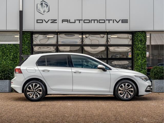 Volkswagen GOLF 1.0 eTSI DSG Active | ACC | Ambient | Carplay |