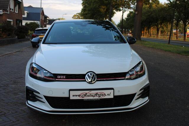 Volkswagen GOLF 2.0 TSI GTI Performance Pano, Navi, Camera, Garantie!