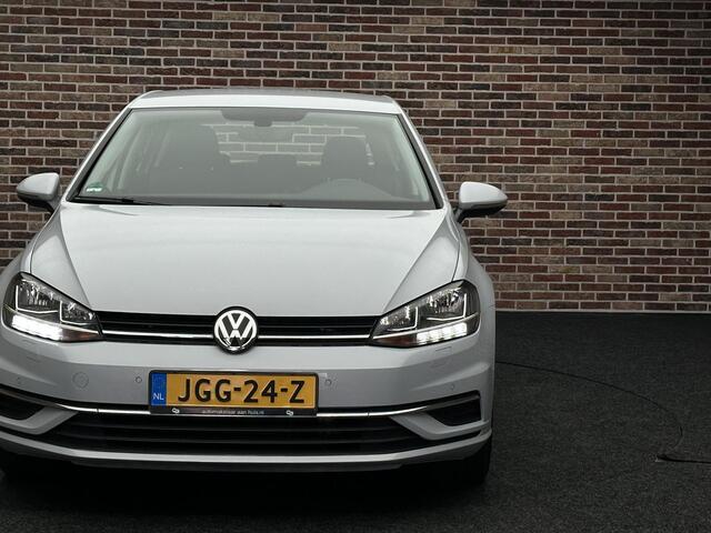 Volkswagen GOLF 1.0 TSI Highline DSG Camera Stoelvrwm Led
