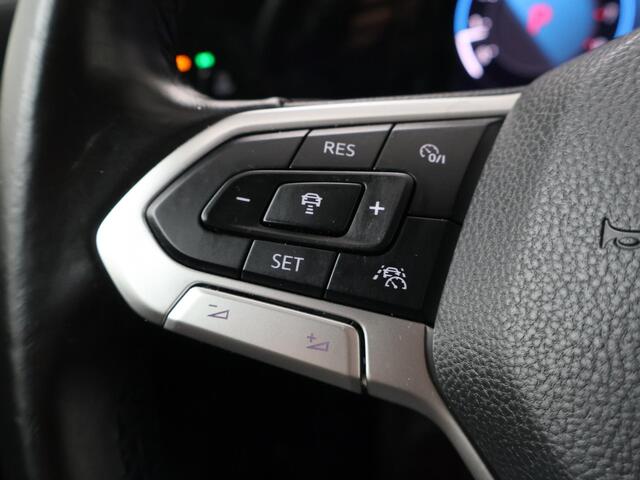 Volkswagen GOLF 1.5 eTSI | 150 PK | Automaat | Multifunctioneel stuurwiel | Cruisecontrol | Stoelverwarming |