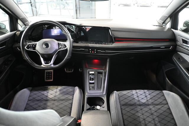 Volkswagen GOLF 1.5 eTSI R-Line Automaat Adaptief Navigatie Caplay LED Rijklaarprijs Inruil Mogelijk!