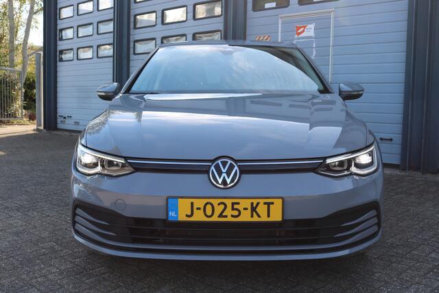 Volkswagen GOLF 1.5 TSI Life Business Xenon Virtuel cockpit Sportzetels Camera Led Bj:2020