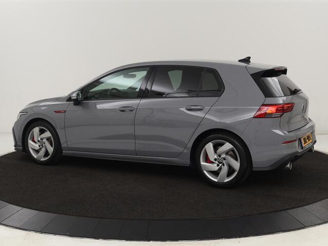 Volkswagen GOLF 2.0 TSI GTI | Carplay | Sfeerverlichting | LED Plus | Sportstoelen | Parkeerhulp | Cruise control | Digital Cockpit | Climate control