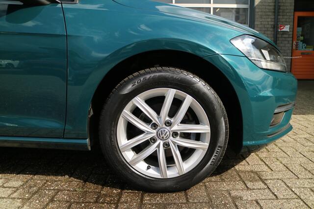 Volkswagen GOLF 1.0 TSI Comfortline | PDC | Stoelverwarming |