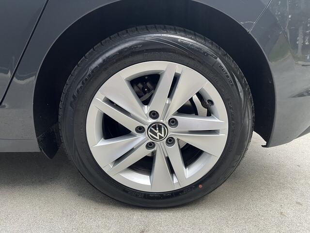 Volkswagen GOLF 1.0 TSI Life VIRTUAL COCKPIT 1e EIGENAAR SFEER VERLICHTING ADAP CRUISE ECC