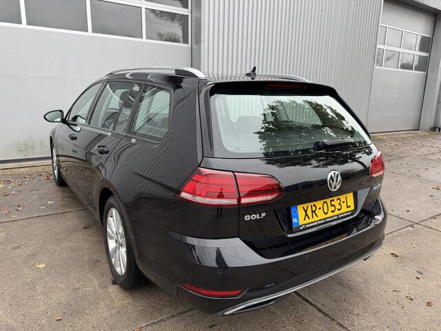 Volkswagen GOLF Variant 1.5 TSI Comfortline Business DSG. Supermooi dealeronderhouden.