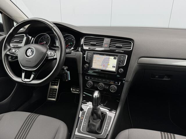 Volkswagen GOLF 1.4 TSI Connected Series Automaat/Navigatie/18inch.