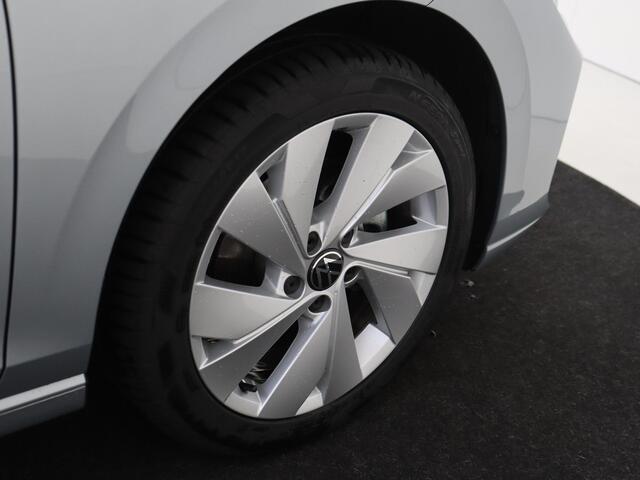 Volkswagen GOLF Variant 1.5 TSI Life Business