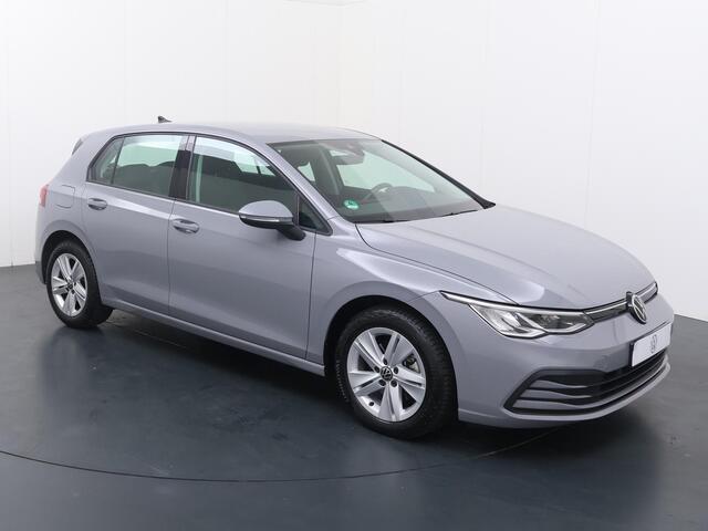 Volkswagen GOLF 1.0 TSI Life | 110 PK | Multifunctioneel stuurwiel | Cruisecontrol | Achteruitrijcamera |