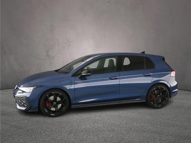 Volkswagen GOLF GTE 1.5 eHybrid 272pk DSG Automaat Black Style, Adaptive cruise control, LED matrix koplampen, Navigatie, Achteruitrijcamera, Stoelverwarming, Stuurwiel verwarmd