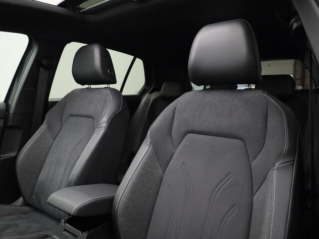 Volkswagen GOLF 1.5eTSI/150PK Style 50 edition DSG · Panoramadak · Head-up Display · Massagefunctie · Apple/Android · Garantie tot januari 2027