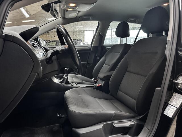 Volkswagen GOLF 1.6 TDI Comfortline /Trekhaak! /DAB+! /Navi /Climat /Cruise /Elek. pakket /Bluetooth /Regensensor /15"LMV /Extra getint glas /Mistlampen /PDC V+A.
