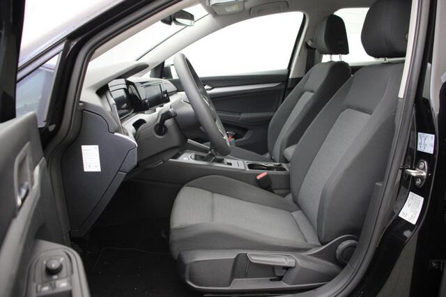 Volkswagen GOLF 1.0 TSI - Digitaal Cockpit, Carplay, Navi, Trekhaak