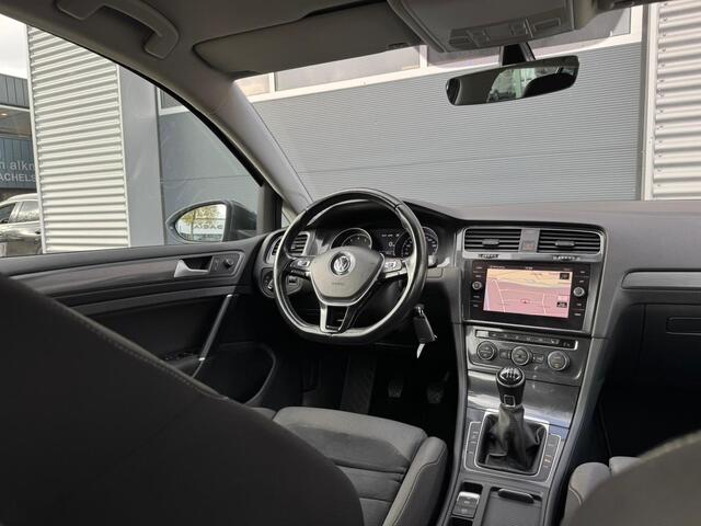Volkswagen GOLF Variant 1.0 TSI Comfortline Business