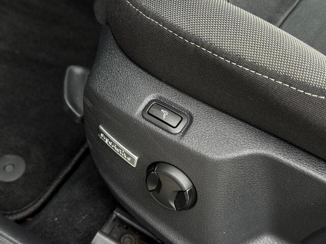 Volkswagen GOLF Variant 1.0 TSI Comfortline Business