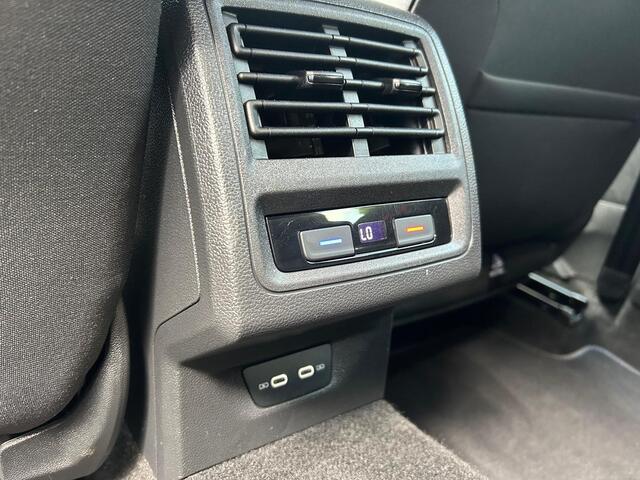 Volkswagen GOLF 1.4 eHybrid GTE l IQ Light l Stoel Verwarming l Adapt Cruise l Carplay