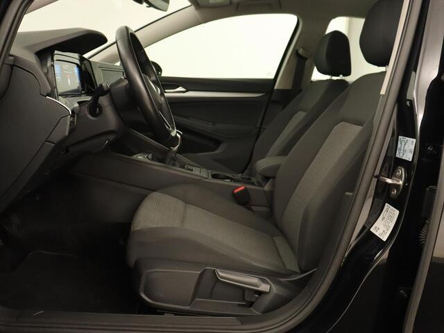 Volkswagen GOLF 1.0 TSI | Carplay | Trekhaak | Full LED | Climate control | Digital Cockpit | Speedlimiter | Bluetooth | Lichtsensor